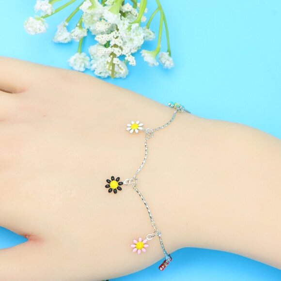 Chic & Stylish Bracelet – A Thoughtful Gift for Women and Girls, DYC1023 - Picture 2 of 8